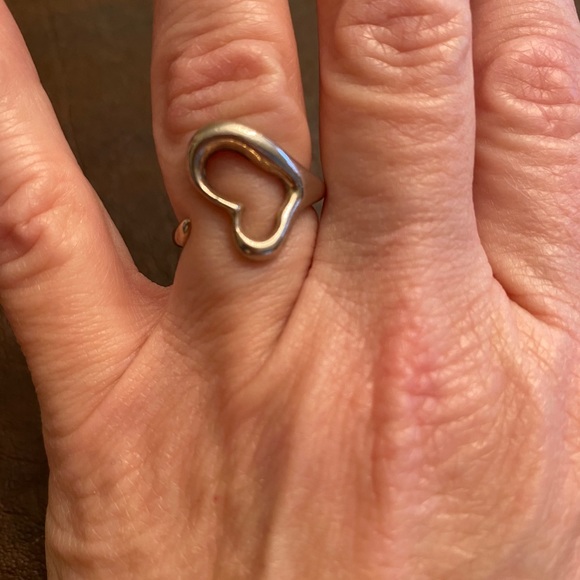 Tiffany &Co. ring - Picture 2 of 3